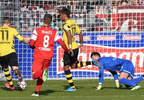 Bundesliga: Friburgo 0-3 Dortmund