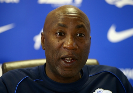Fernandes: Ramsey can keep QPR job