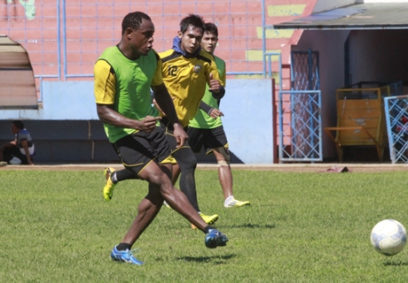 Arema Bimbang Ikut Turnamen Di Bali