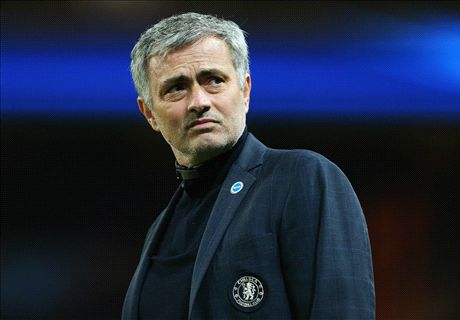 Mourinho must end trophy drought