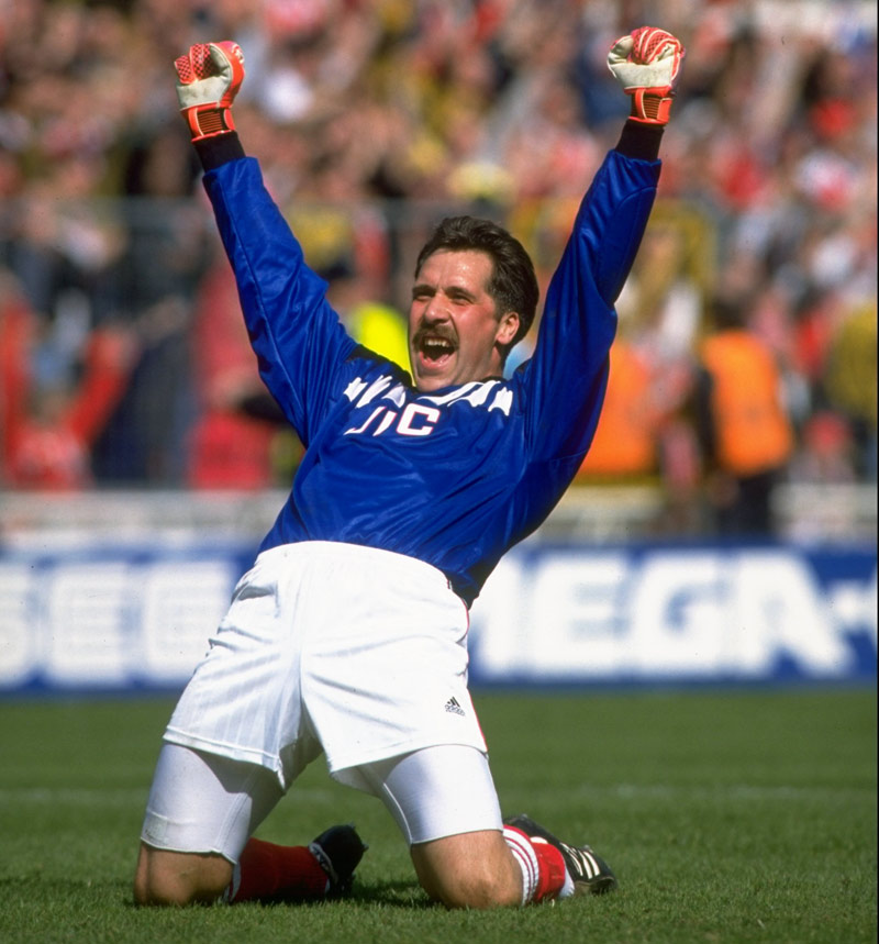 FA Cup 1993 David Seaman Arsenal Getty Images 