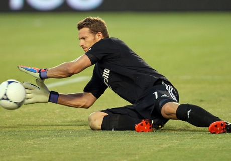 Kennedy puts Chivas in the past