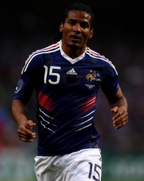 Florent Malouda - Prancis (Getty Images)